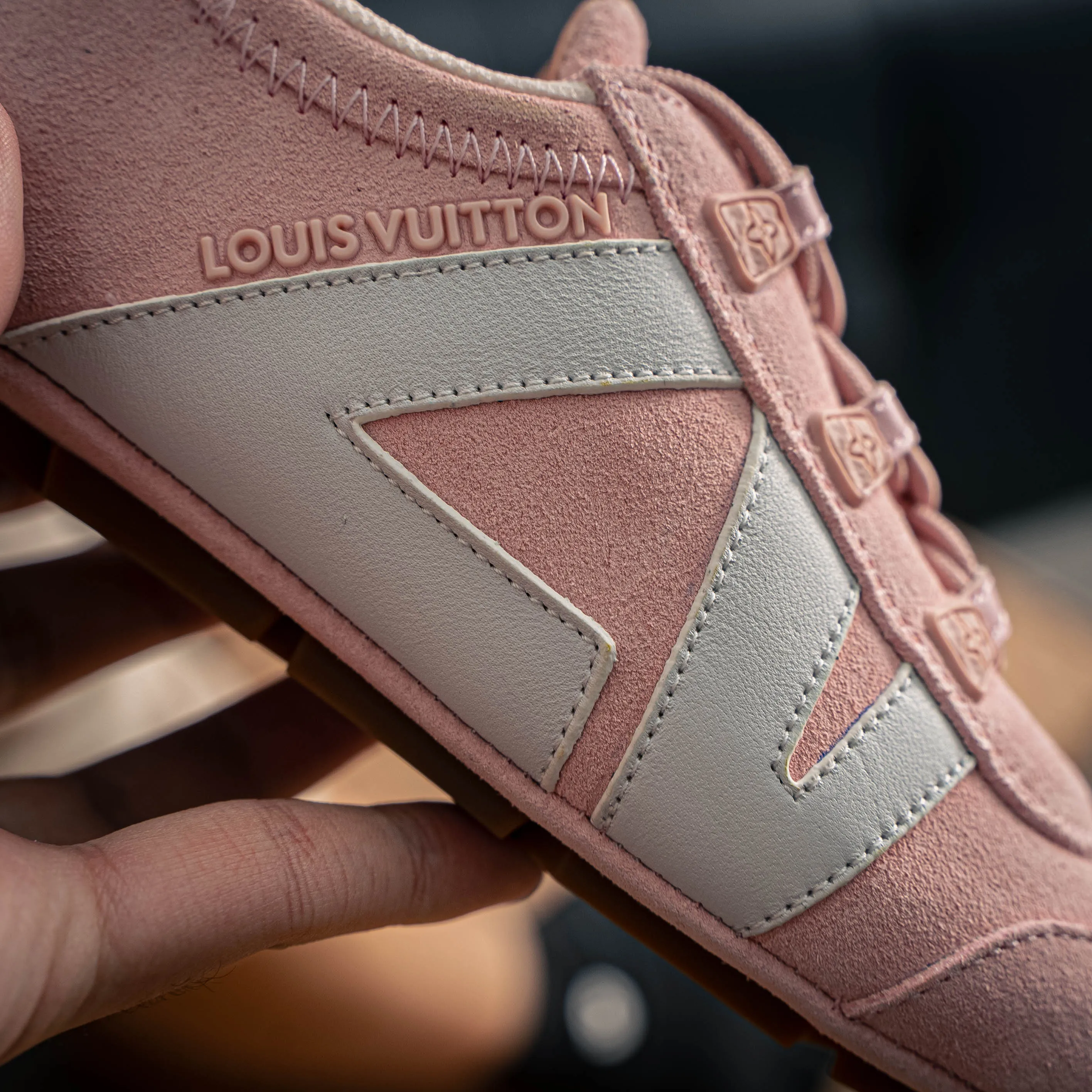 # LOUIS VUITTON lv Sneakerina 2026 New Arrival Shoes Shoes Sacchetto Shoes ， Shoes ， 。